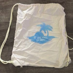 tanner fox drawstring bag.